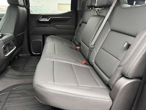 New 2026 GMC Sierra 1500 SLT w/ SLT Premium Plus Package image 22