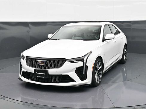 Used 2023 Cadillac CT4 V Blackwing w/ Driver Assist Package RWD image 35