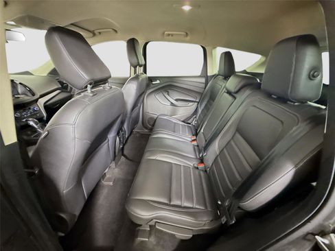 Used 2019 Ford Escape SEL image 16