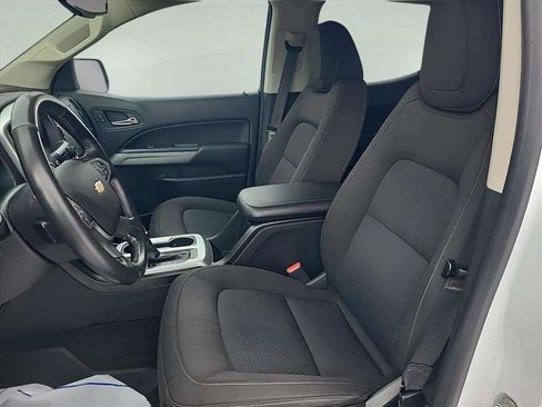 Used 2017 Chevrolet Colorado LT w/ LT Convenience Package image 16