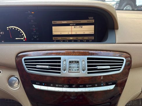 Used 2008 Mercedes-Benz CL 63 AMG image 26