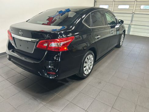 Used 2019 Nissan Sentra S FWD image 3