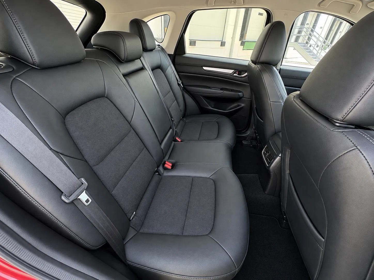 Used 2021 MAZDA CX-5 Touring FWD image 33