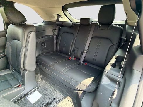 Used 2024 MAZDA CX-90 3.3 Turbo w/ Preferred Plus AWD/4WD image 30