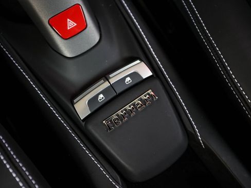 Certified 2019 Ferrari 488 GTB RWD image 41