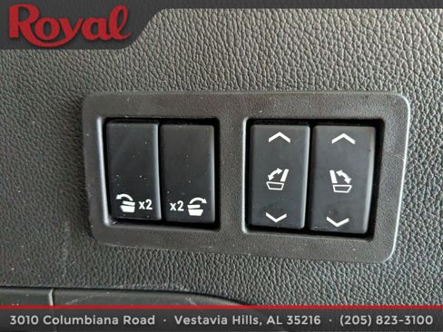 Used 2020 Cadillac Escalade Luxury RWD image 15