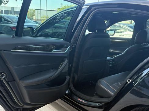 Used 2018 BMW 540i RWD image 33