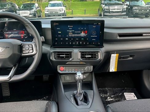 New 2025 Ford Mustang Coupe image 7