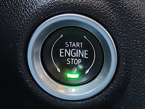 Used 2024 Chevrolet Silverado 1500 Custom image 17