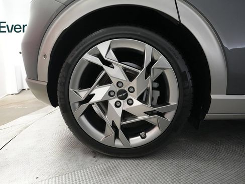 Used 2023 Genesis GV60 Performance AWD/4WD image 22