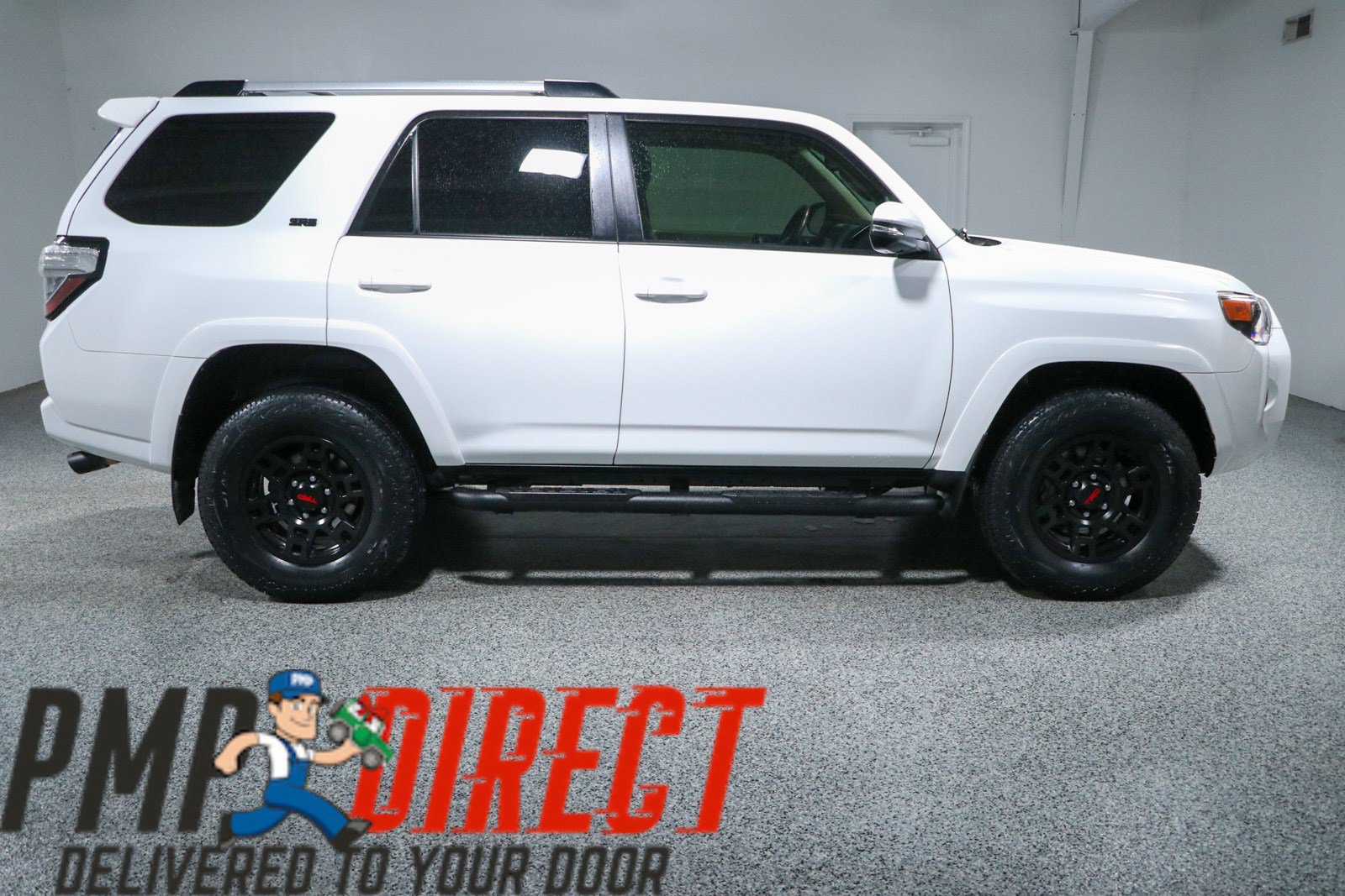 Used 2022 Toyota 4Runner SR5 Premium w/ Moonroof Package AWD/4WD image 6