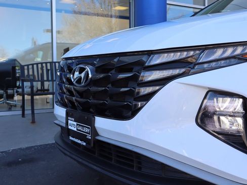 Used 2024 Hyundai Tucson SEL image 25