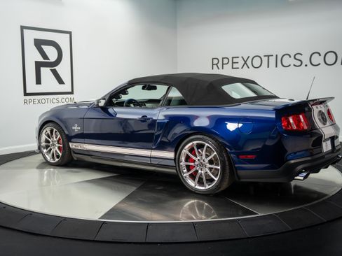 Used 2012 Ford Mustang Shelby GT500 w/ Electronics Pkg RWD image 3