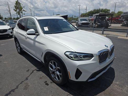 Used 2024 BMW X3 sDrive30i w/ Convenience Package RWD image 4