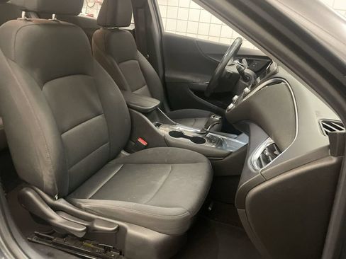 Used 2016 Chevrolet Malibu LT FWD image 21