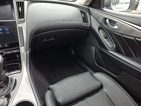 Used 2019 INFINITI Q50 Signature Edition AWD/4WD image 19