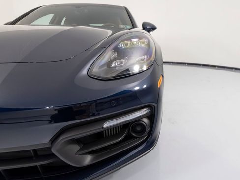 Certified 2023 Porsche Panamera 4 Platinum Edition AWD/4WD image 44
