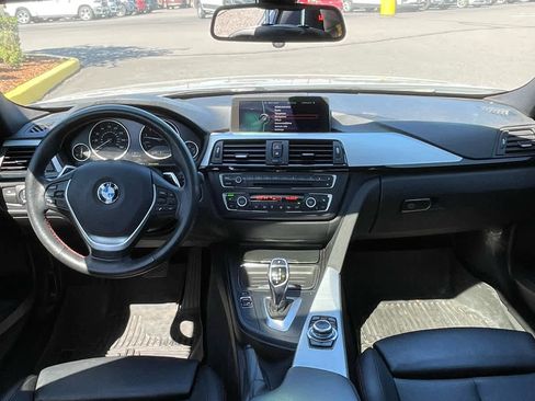 Used 2013 BMW 328i xDrive Sedan AWD/4WD image 13