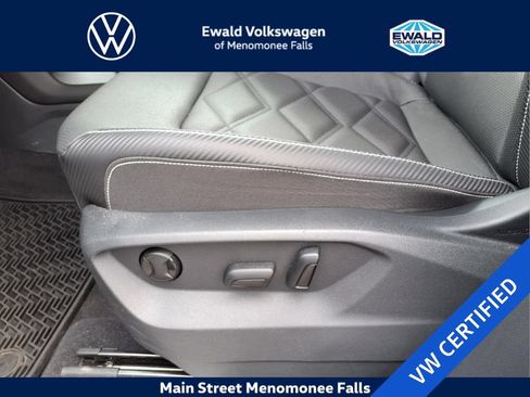 Certified 2026 Volkswagen Atlas Cross Sport SE AWD/4WD image 10