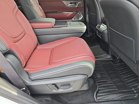 Used 2026 INFINITI QX80 Autograph image 19