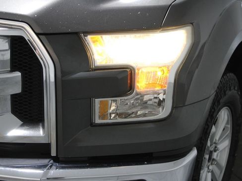 Used 2016 Ford F150 XLT image 47