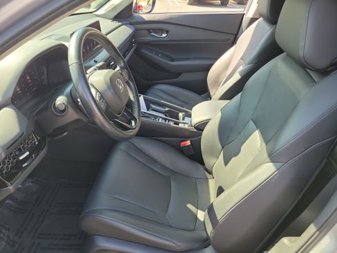 Certified 2024 Honda Accord EX-L image 18