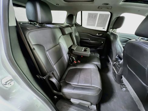 Used 2020 GMC Acadia SLT AWD/4WD image 28