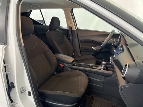 Used 2024 Nissan Kicks SV FWD image 21