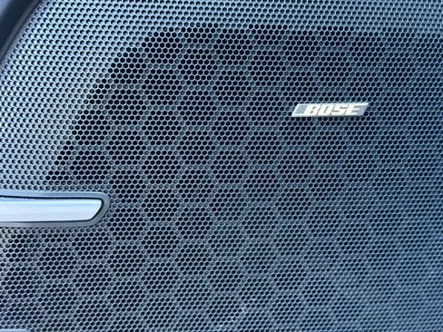 Used 2016 Porsche Cayenne S image 31