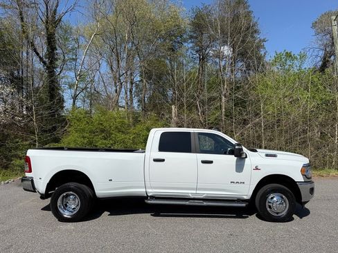 Used 2024 RAM 3500 Big Horn image 5