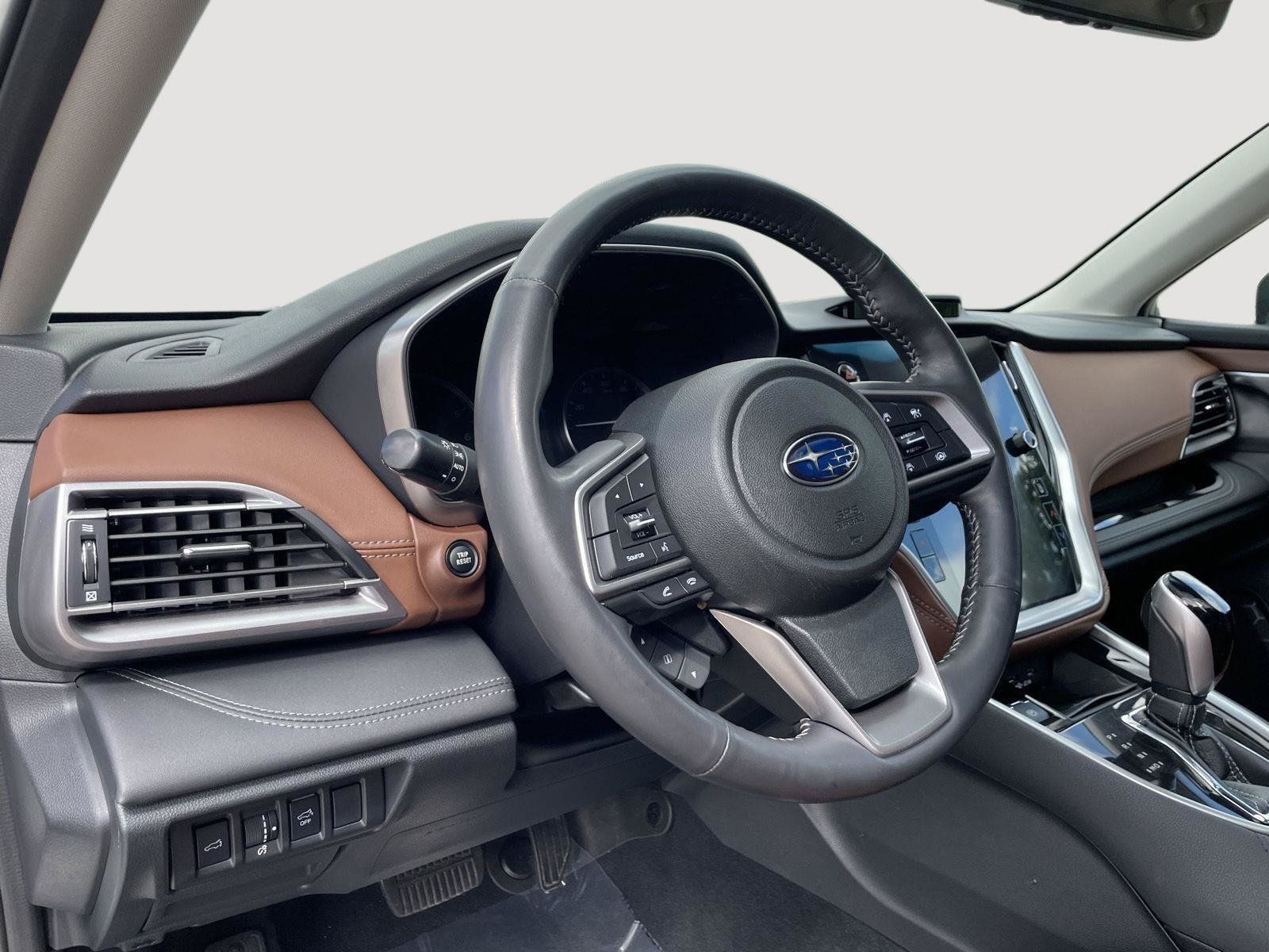 Used 2022 Subaru Outback Touring AWD/4WD image 25