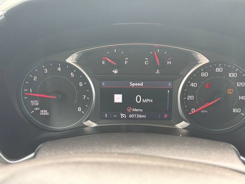 Certified 2019 Chevrolet Equinox LT w/ Sun & Navigation Package AWD/4WD image 12