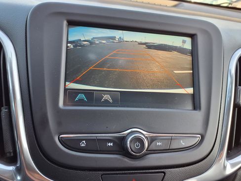 Used 2018 Chevrolet Equinox LT FWD image 5