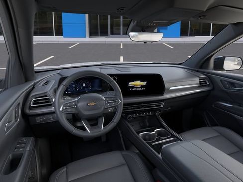 New 2026 Chevrolet Traverse LT w/ Midnight/Sport Edition FWD image 15