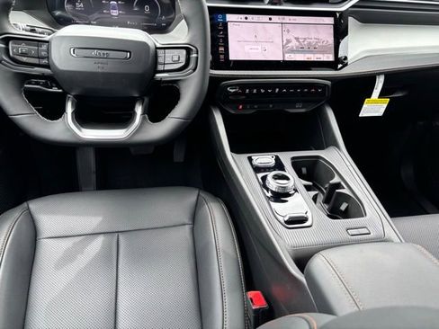 New 2026 Jeep Cherokee Limited AWD/4WD image 16