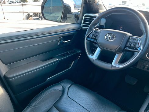 Used 2022 Toyota Tundra Platinum image 12