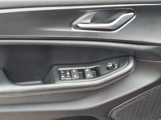 Used 2024 Jeep Grand Cherokee Laredo X w/ Luxury Tech Group I AWD/4WD image 17