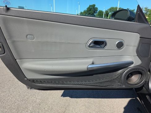Used 2004 Chrysler Crossfire Coupe RWD image 10