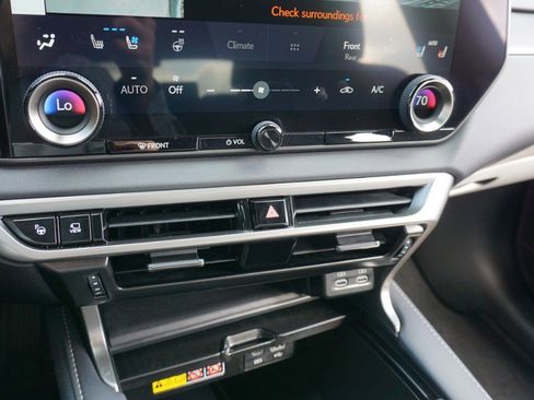 Certified 2023 Lexus RX 350 w/ Luxury Package image 16