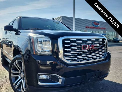 Used 2019 GMC Yukon XL Denali w/ Denali Ultimate Package image 11