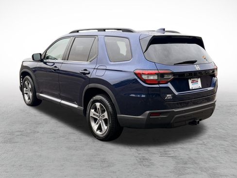 Used 2023 Honda Pilot EX-L image 4