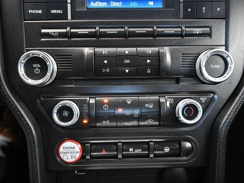 Used 2017 Ford Mustang Coupe image 19