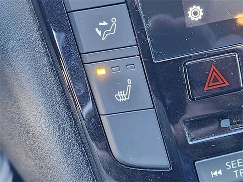 Used 2019 INFINITI QX50 Luxe w/ Navigation Package image 29