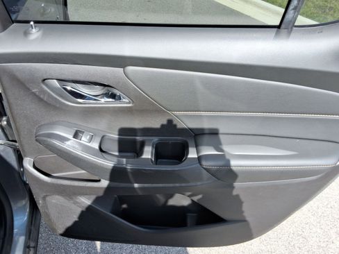 Used 2019 Chevrolet Traverse LS image 23