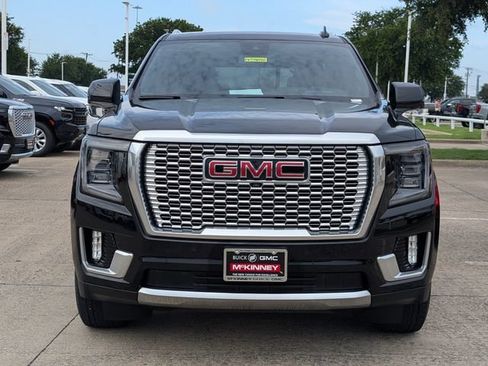 Used 2023 GMC Yukon Denali RWD image 6