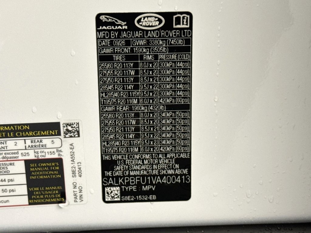 New 2027 Land Rover Range Rover Long Wheelbase SE AWD/4WD image 33