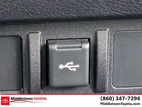 Certified 2022 Toyota Tacoma SR AWD/4WD image 26