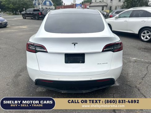 Used 2021 Tesla Model Y Long Range AWD/4WD image 6