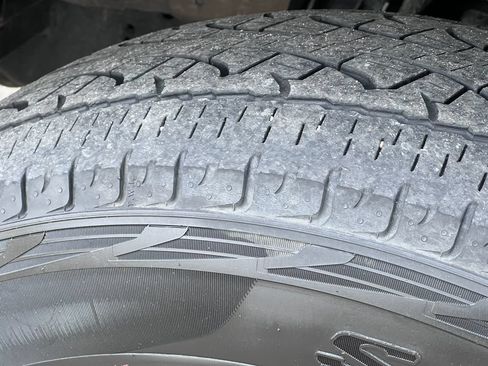 Used 2021 Ford F150 Lariat w/ Equipment Group 502A High AWD/4WD image 8