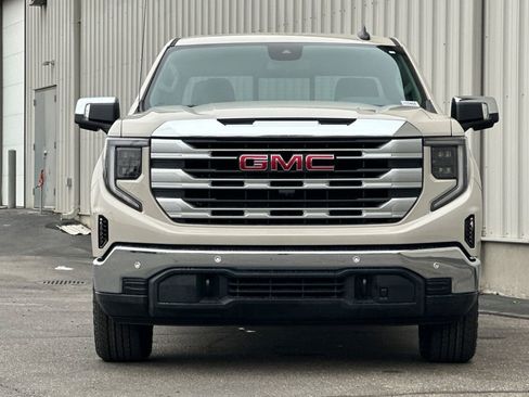 New 2026 GMC Sierra 1500 SLE AWD/4WD image 3